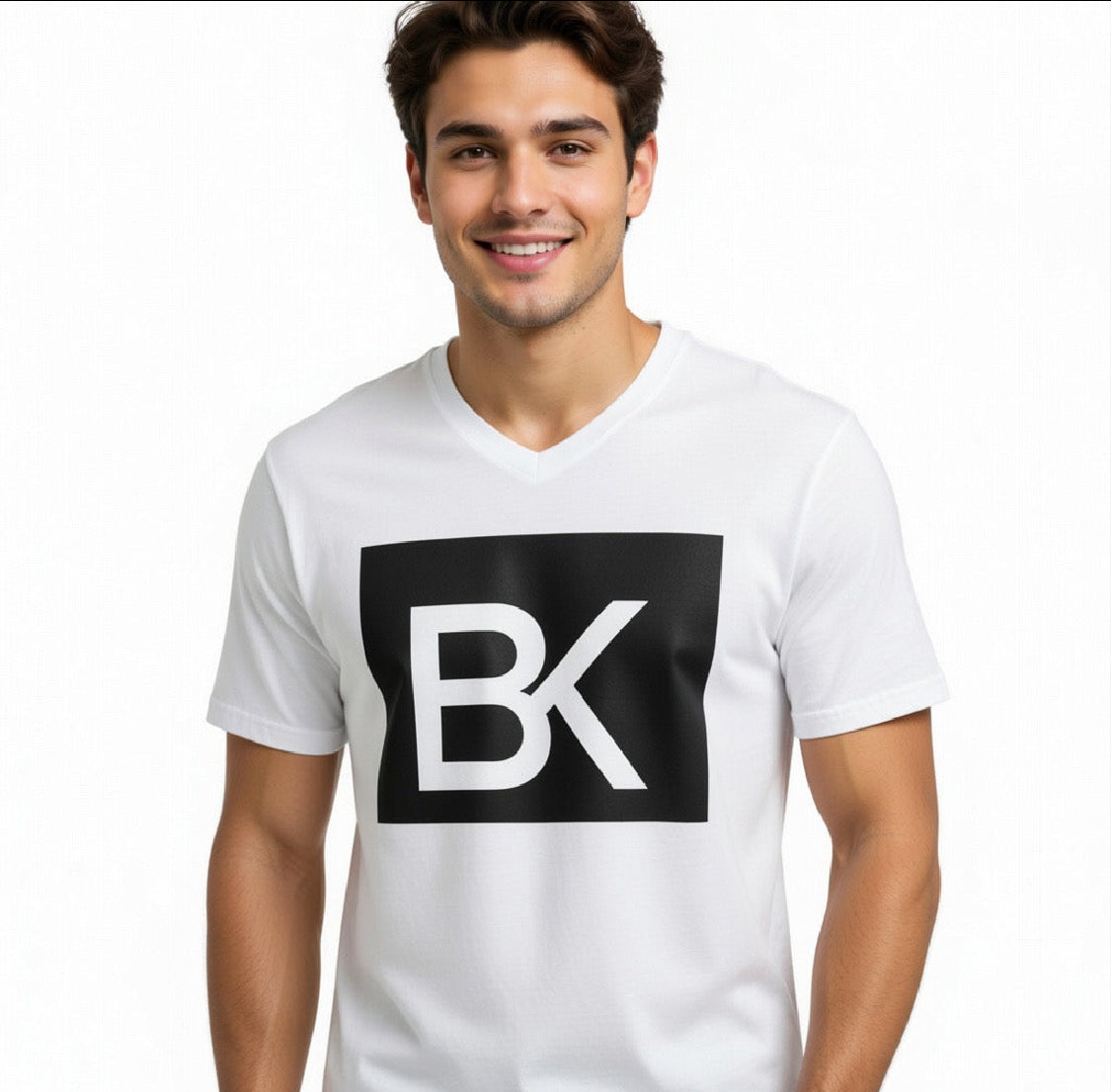 T-Shirt BK Logo Col V — Streetwear Minimaliste Homme & Femme